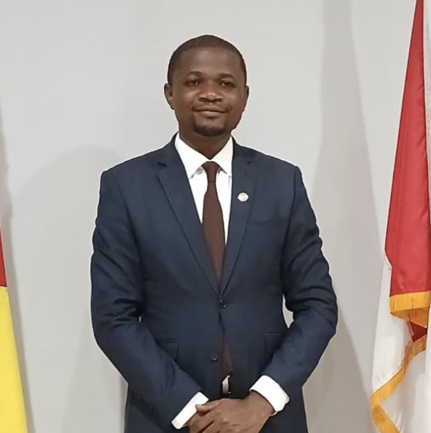 Julius Meleng Ntang,